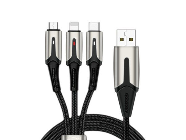 5A尼龍編織一拖三數(shù)據(jù)線，聯(lián)鑫德誠數(shù)據(jù)線廠家