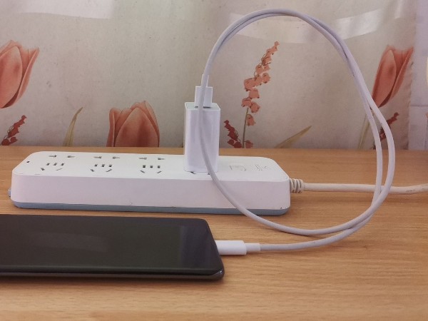 不同的手機(jī)數(shù)據(jù)線給手機(jī)充電的速度不一樣，為什么呢？